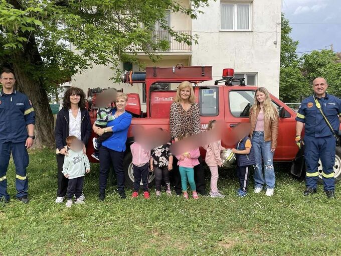 Κλιμάκιο της Πυροσβεστικής Υπηρεσίας Νάουσας στον Παιδικό Σταθμό Άνω Ζερβοχωρίου